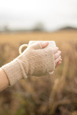 Cawdor Cashmere Wristwarmers - Latte